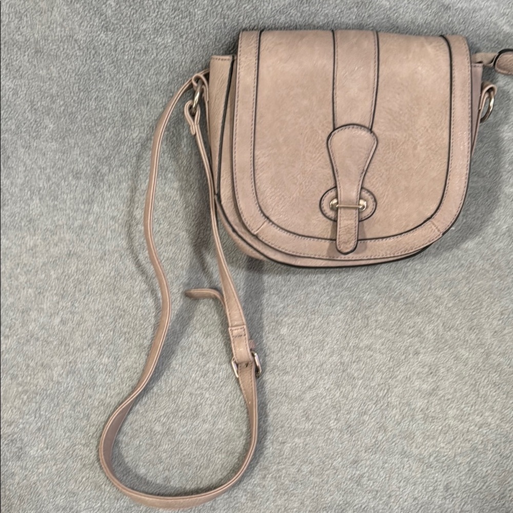 Elegant Light Gray/Tan Crossbody Bag